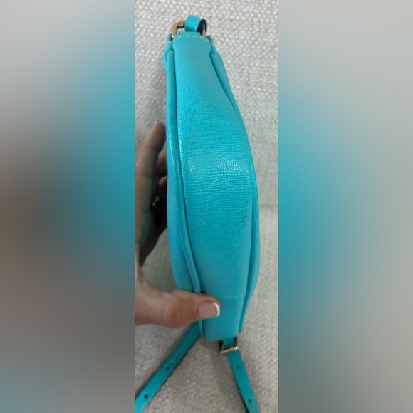 Dooney and Bourke Lexi small crossbody carribean blue - Picture 13 of 14